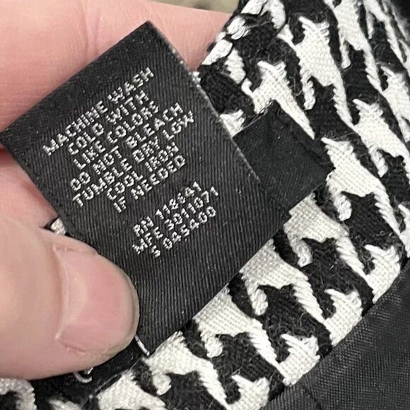 Lane Bryant Women’s Jacket Size 16 Houndstooth Black White Zip Front Stretch - Picture 8 of 8